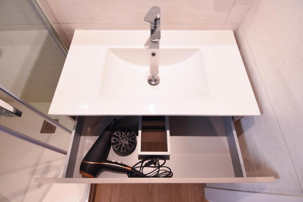 Apg Girona Carme 19 Apartman Kültér fotó